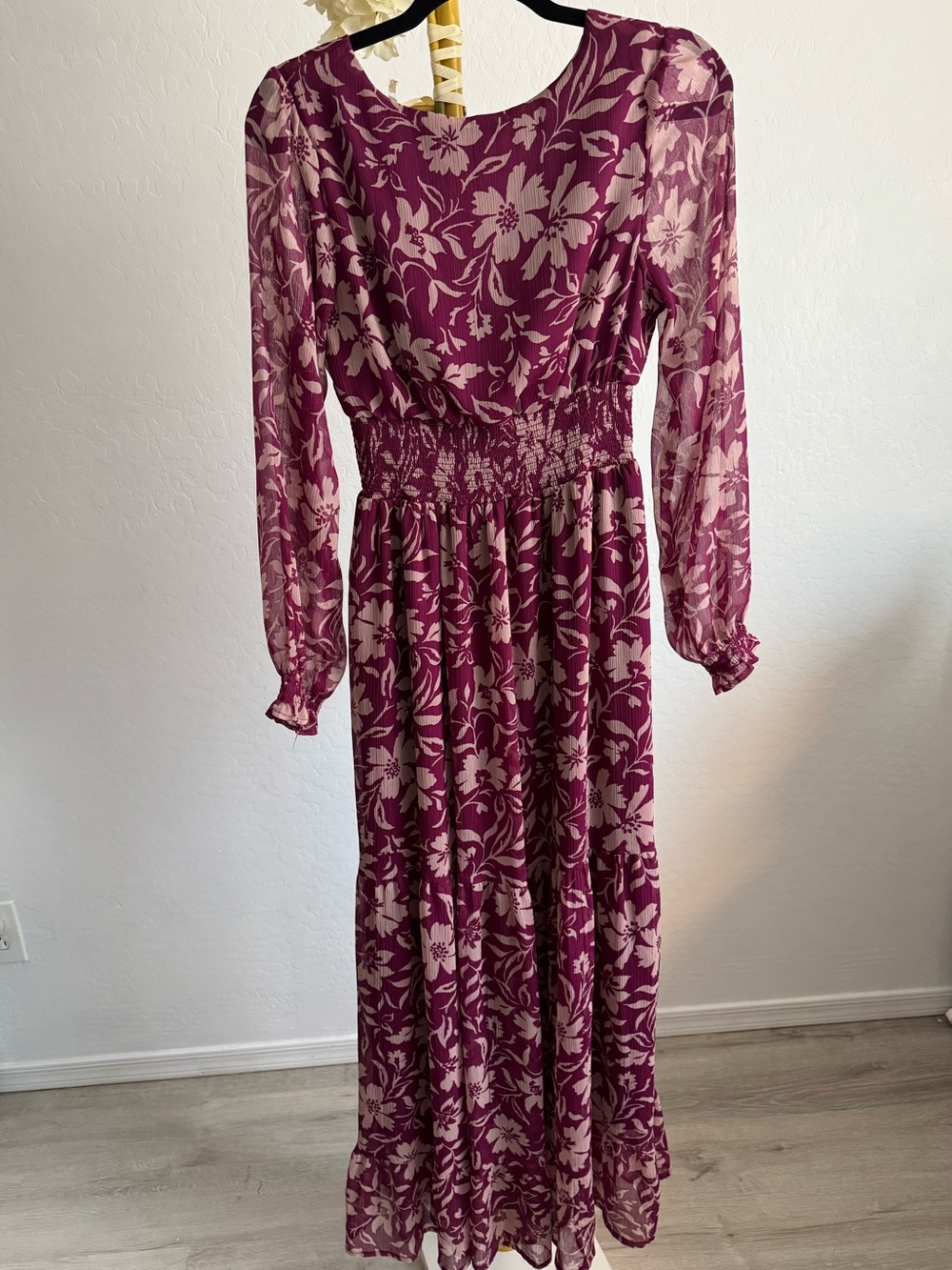 Patrons of Peace Berry Floral V‑Neck Shirred Maxi Dress - Picture 5 of 12